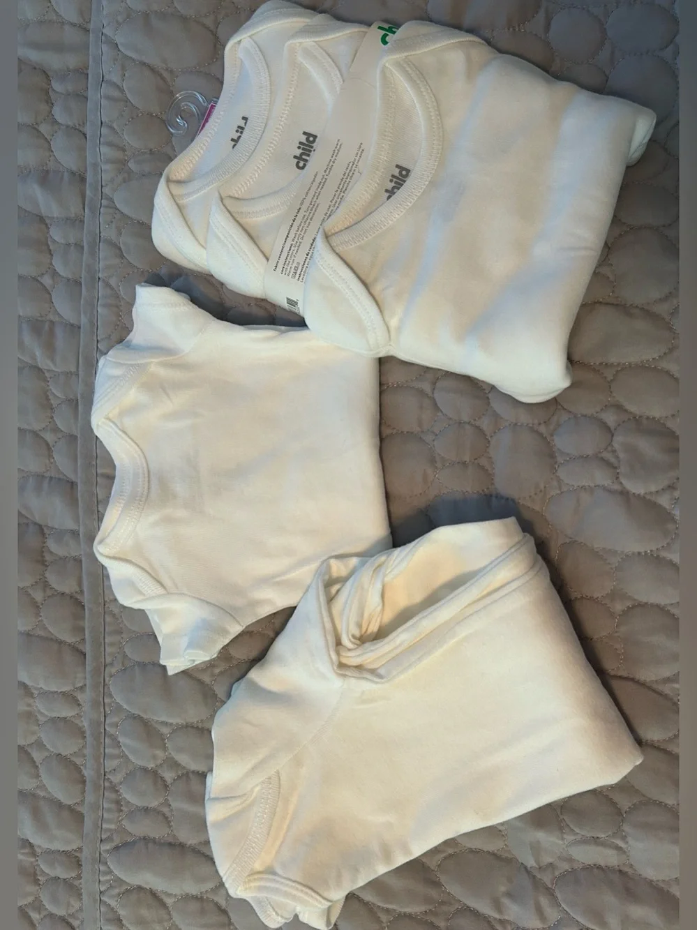 Child of mine, bundle of 8 one piece white body suits sizes newborn to 12 months